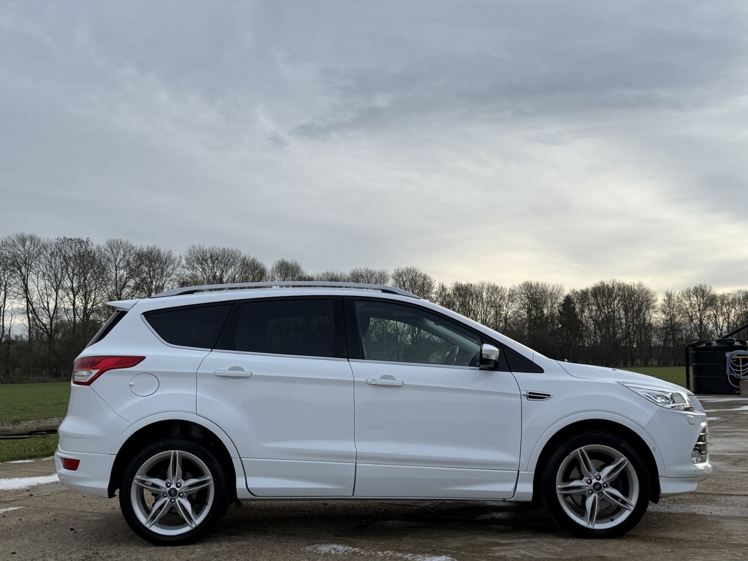 Used Ford Kuga 2016 for sale - 77176173: Photo 4