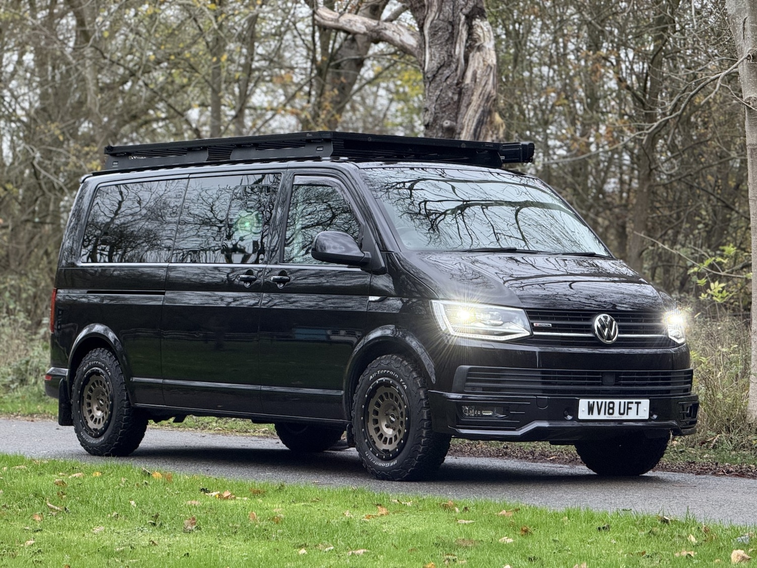 Used Volkswagen Transporter 2018 for sale - 76565184: Photo 2