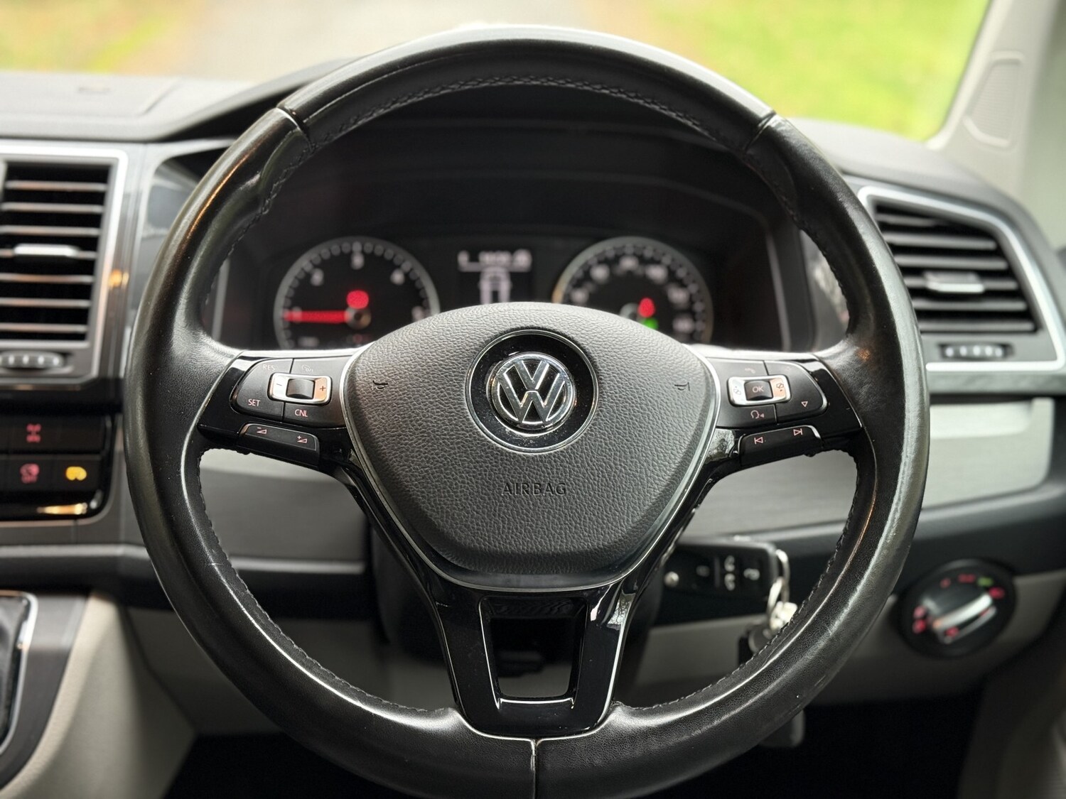 Used Volkswagen Transporter 2018 for sale - 76565184: Photo 25