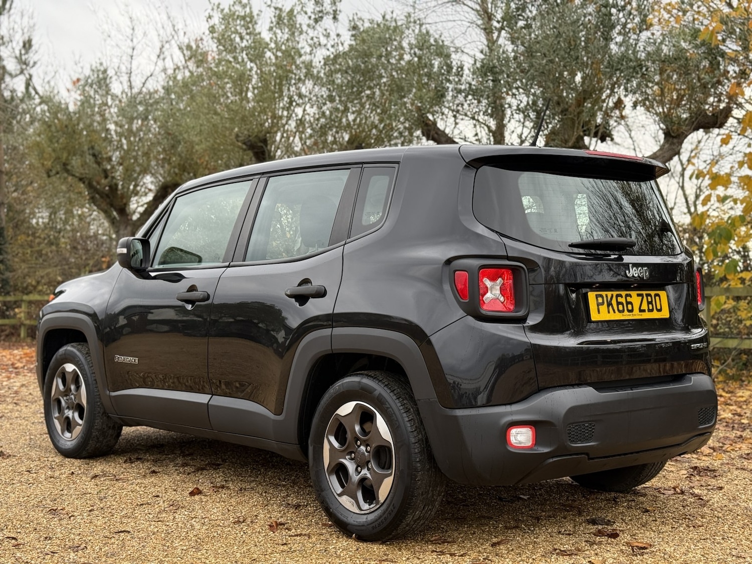 Used Jeep Renegade 2016 for sale - 76510857: Photo 9