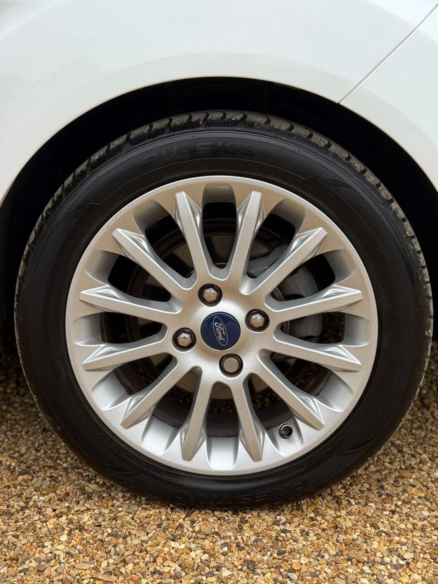 Used Ford Fiesta 2015 for sale - 76757004: Photo 10