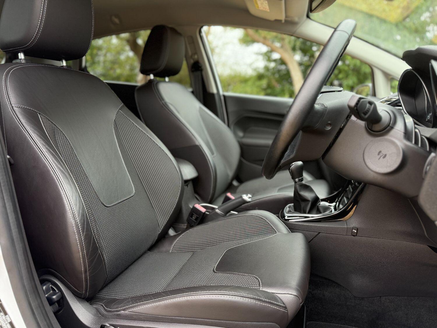 Used Ford Fiesta 2015 for sale - 76757004: Photo 16