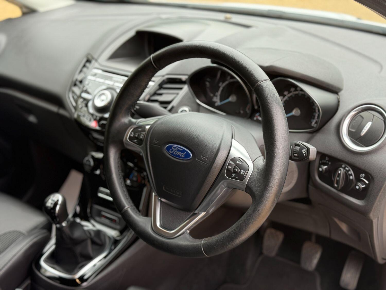 Used Ford Fiesta 2015 for sale - 76757004: Photo 17