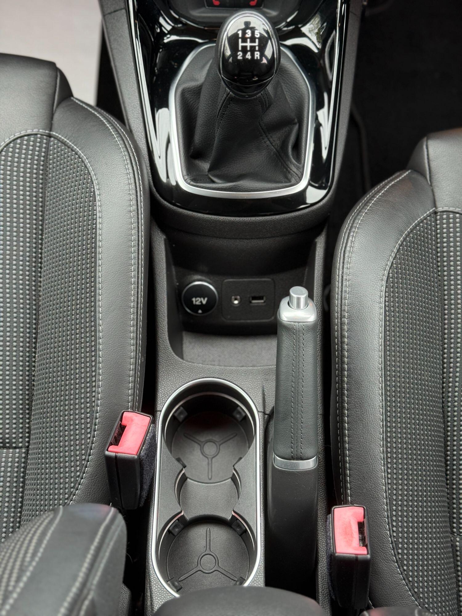 Used Ford Fiesta 2015 for sale - 76757004: Photo 27