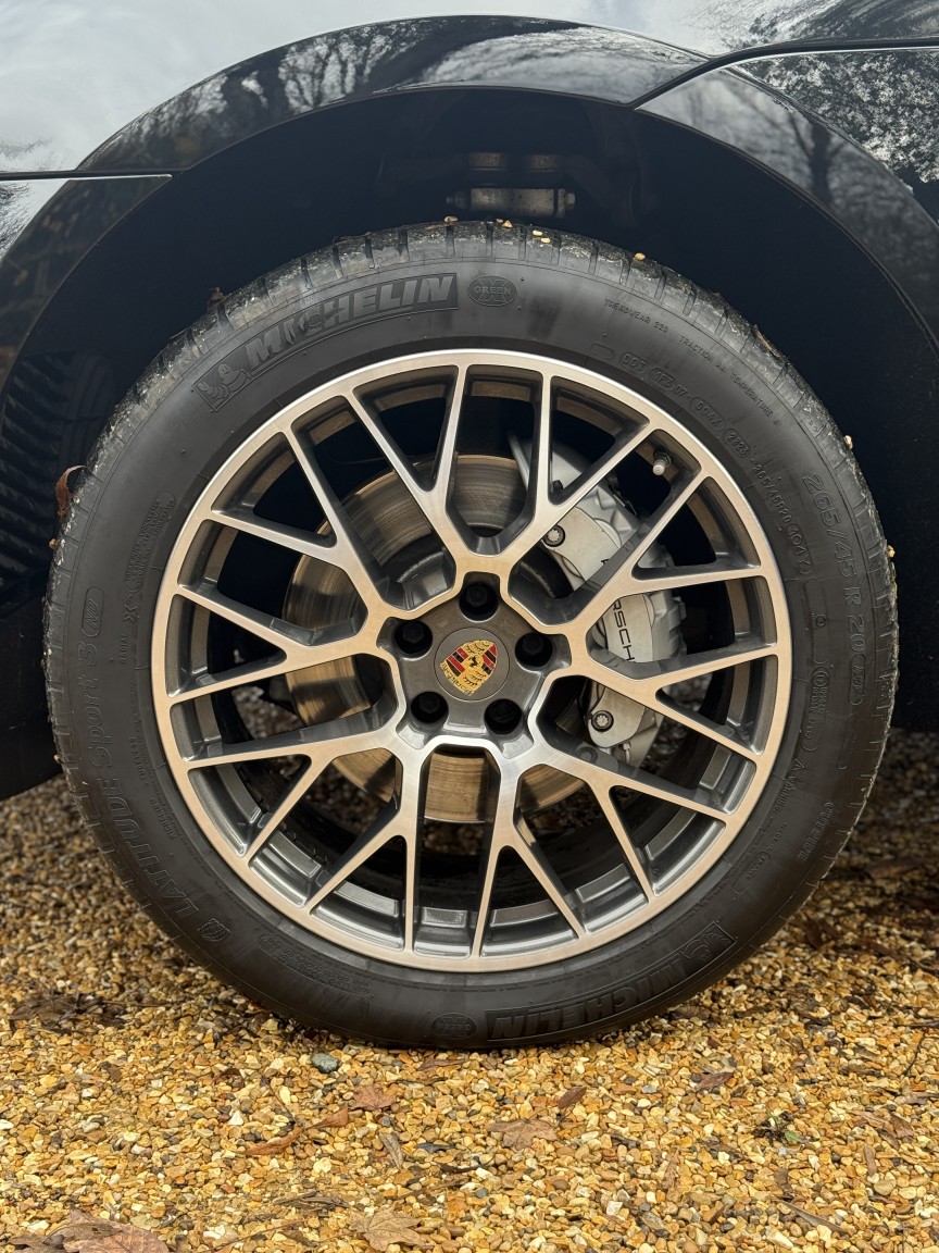 Used Porsche Macan 2017 for sale - 76541601: Photo 21