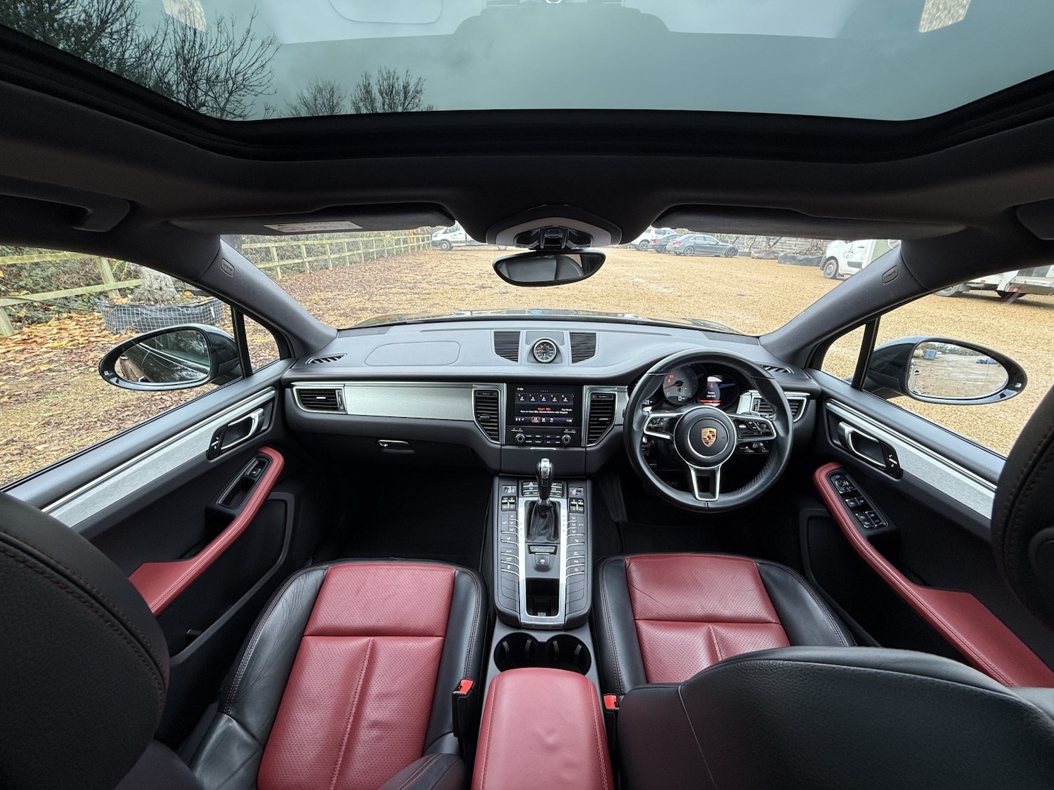 Used Porsche Macan 2017 for sale - 76541601: Photo 29