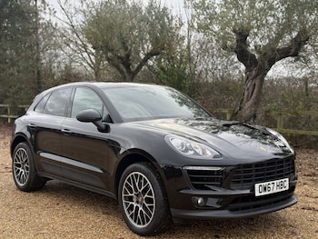 Used Porsche Macan 2017 for sale - 76541601: Photo