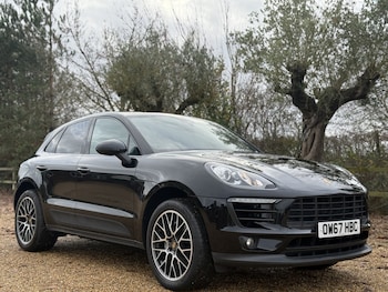 Used Porsche Macan 2017 for sale - 76541601: Photo