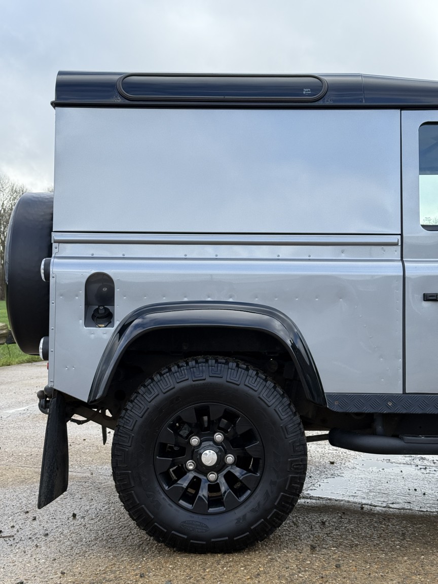 Used Land Rover Defender 90 2012 for sale - 77438305: Photo 12