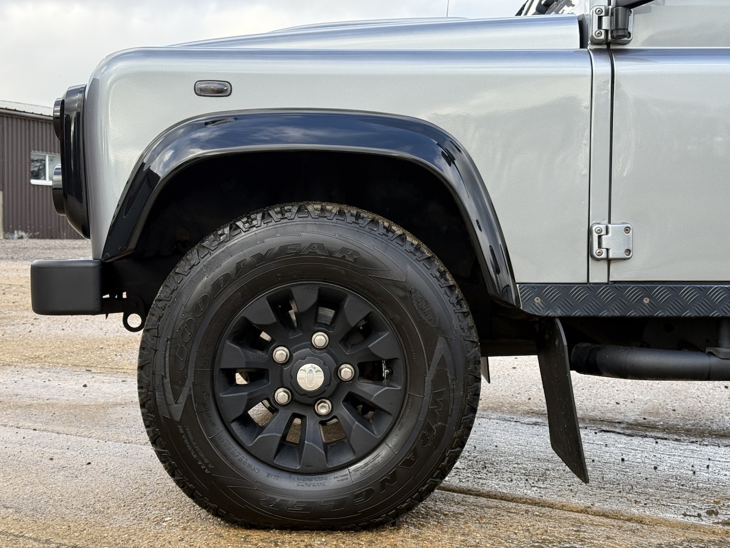 Used Land Rover Defender 90 2012 for sale - 77438305: Photo 13