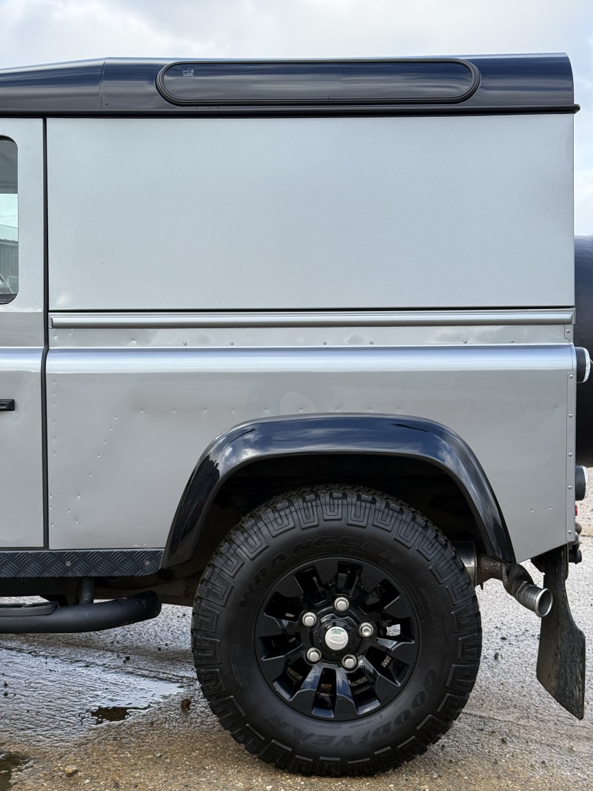 Used Land Rover Defender 90 2012 for sale - 77438305: Photo 14