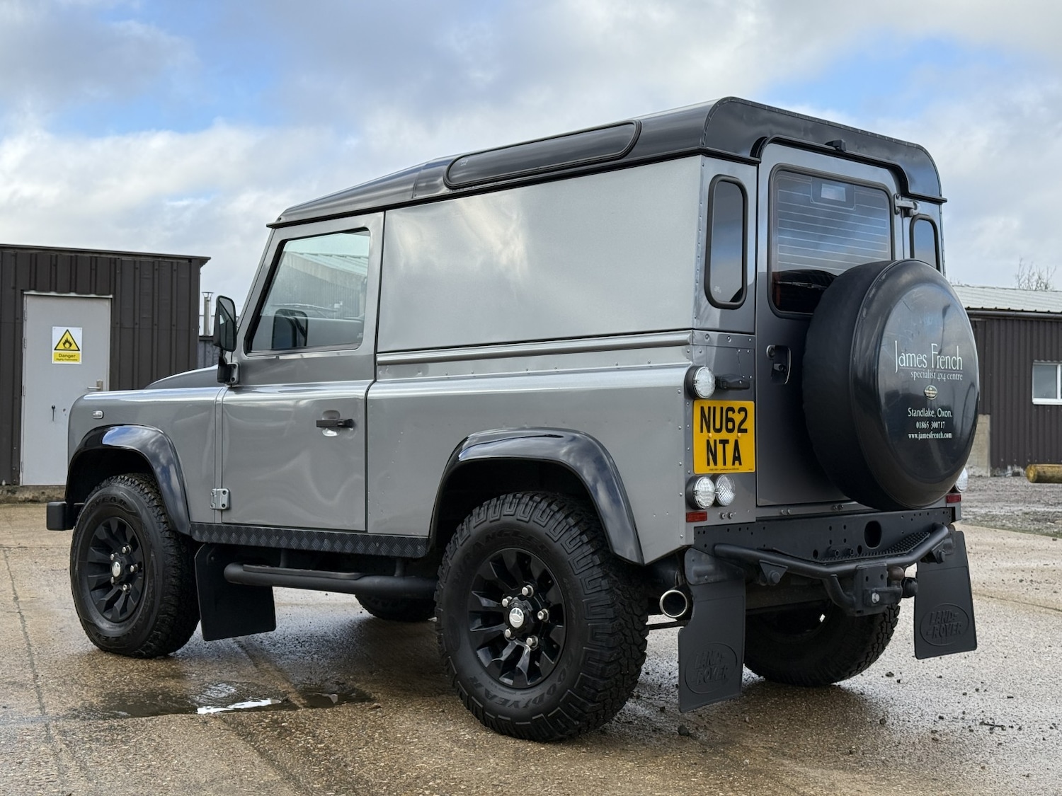 Used Land Rover Defender 90 2012 for sale - 77438305: Photo 4