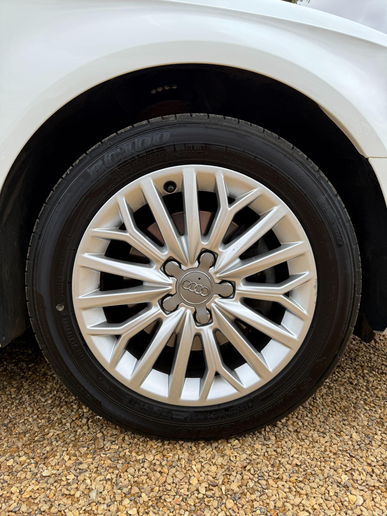 Used Audi A3 2018 for sale - 77176185: Photo 11