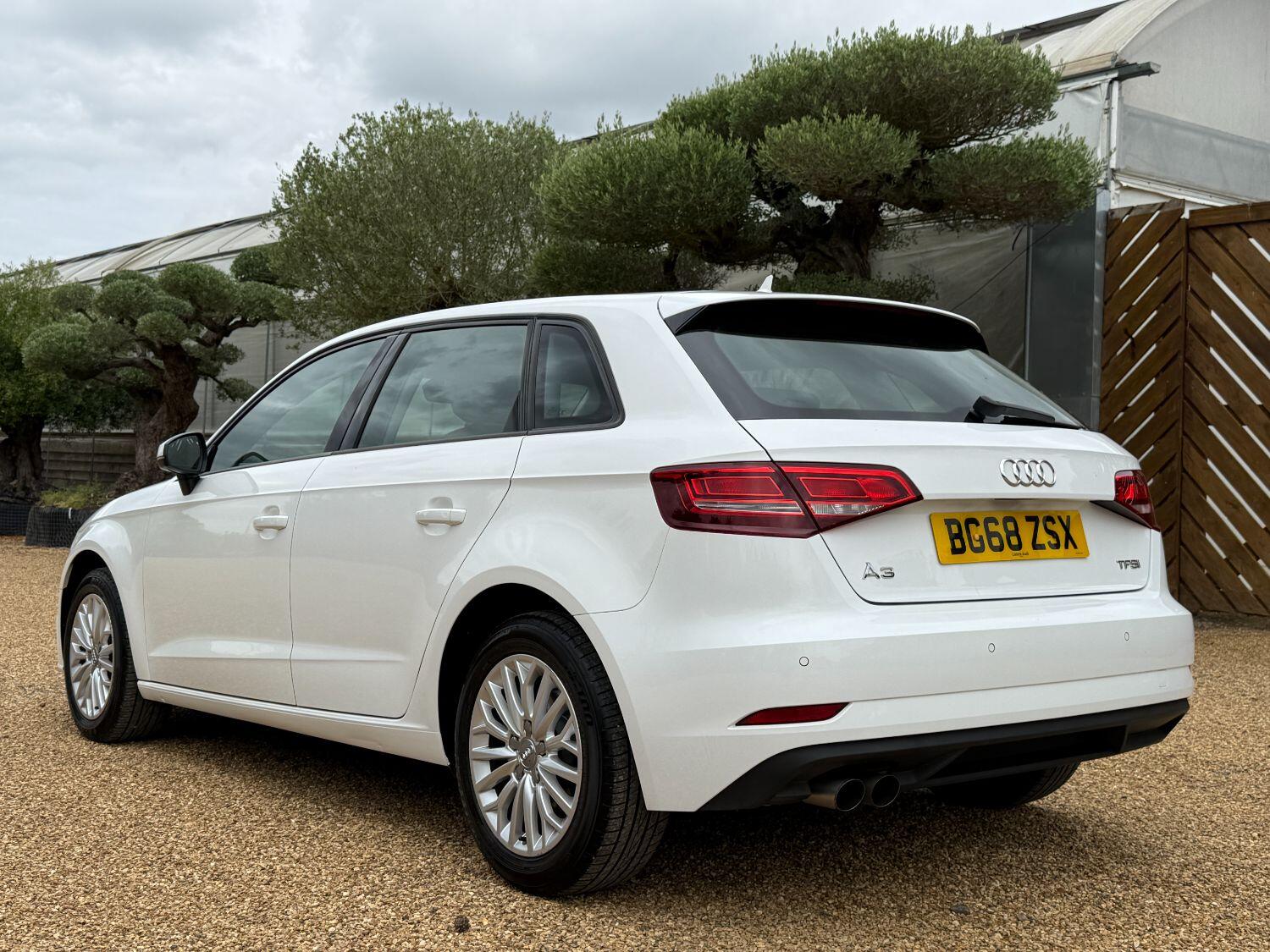 Used Audi A3 2018 for sale - 77176185: Photo 6