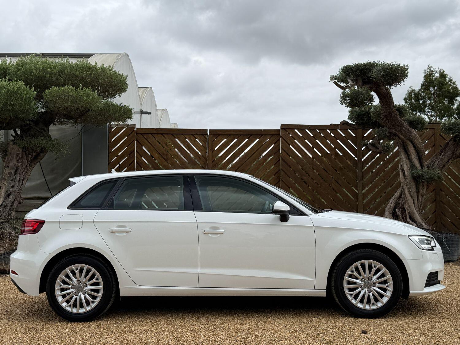 Used Audi A3 2018 for sale - 77176185: Photo 9