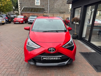 Used Toyota AYGO 2020 for sale - 76295059: Photo