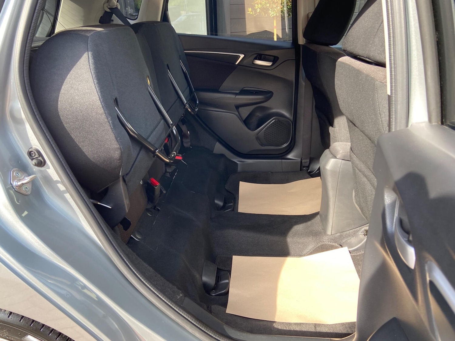 Vehicle 29