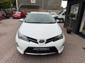 Used Toyota Auris 2014 for sale - 75922147: Photo
