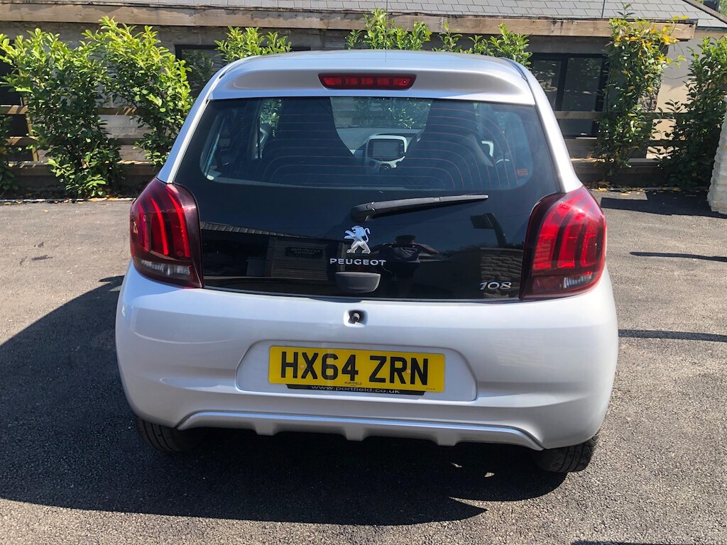 Vehicle 32