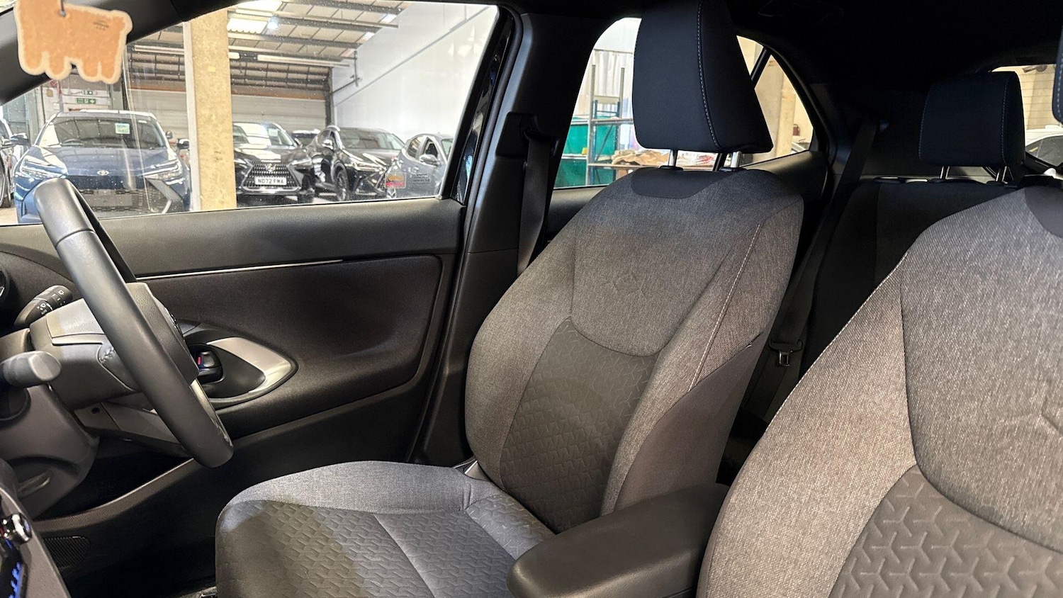 Used Toyota Yaris Cross 2023 for sale - 78171572: Photo 16