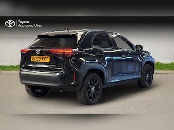 Used Toyota Yaris Cross 2023 for sale - 78171572: Photo