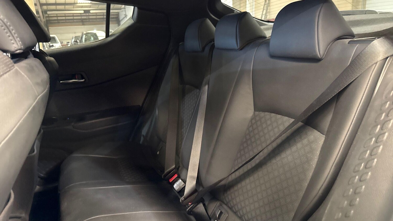 Used Toyota C-HR 2022 for sale - 78170984: Photo 17