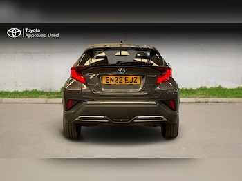 Used Toyota C-HR 2022 for sale - 78170984: Photo