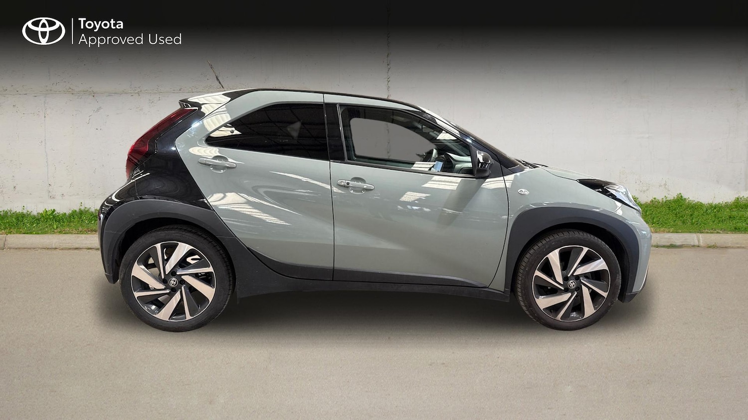 Used Toyota Aygo X 2024 for sale - 78170701: Photo 2