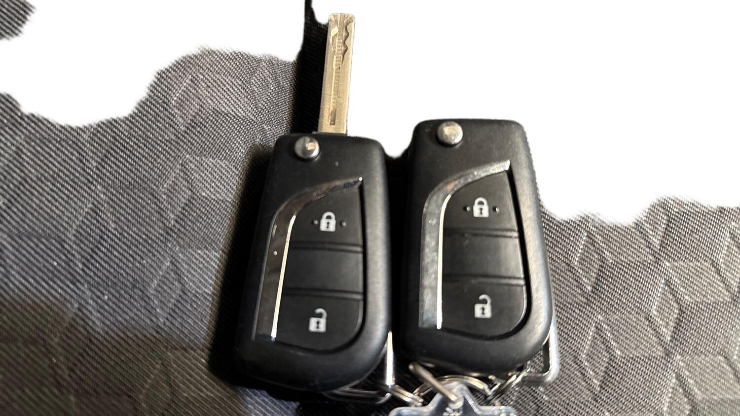 Used Toyota Yaris 2023 for sale - 78171370: Photo 24