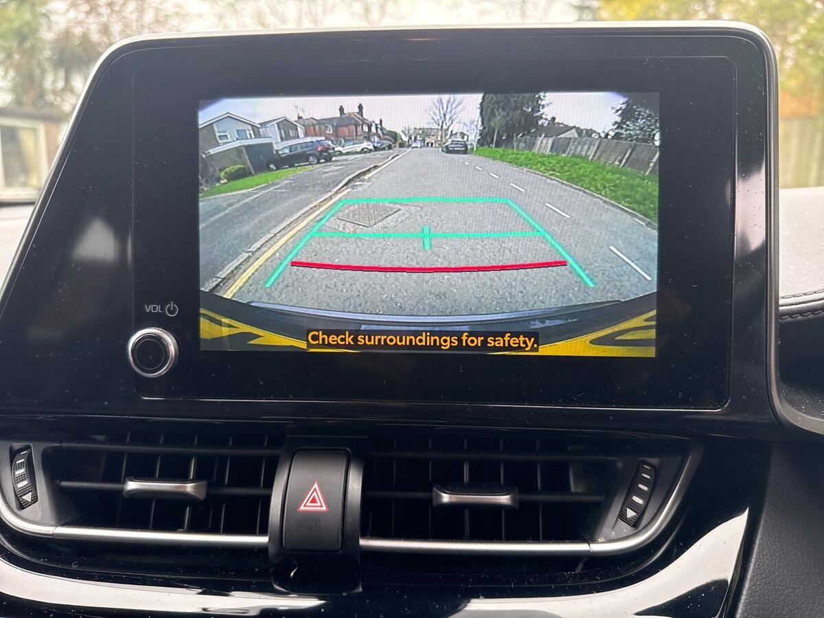 Used Toyota C-HR 2022 for sale - 78170986: Photo 21