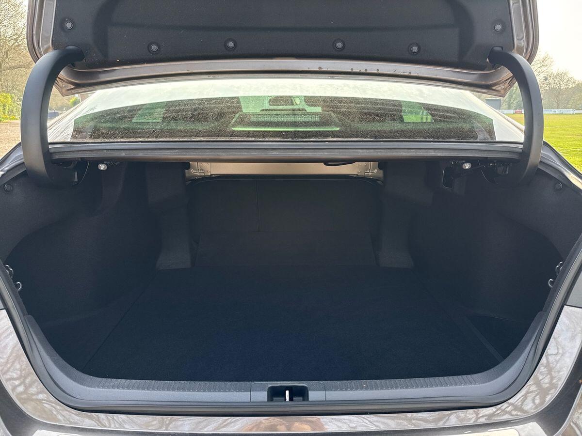 Used Toyota Camry 2019 for sale - 78171156: Photo 20