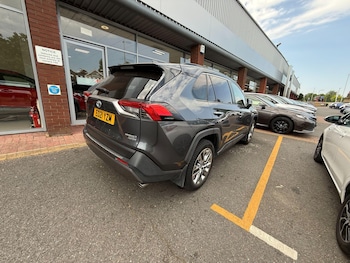 Used Toyota RAV4 2021 for sale - 78784676: Photo