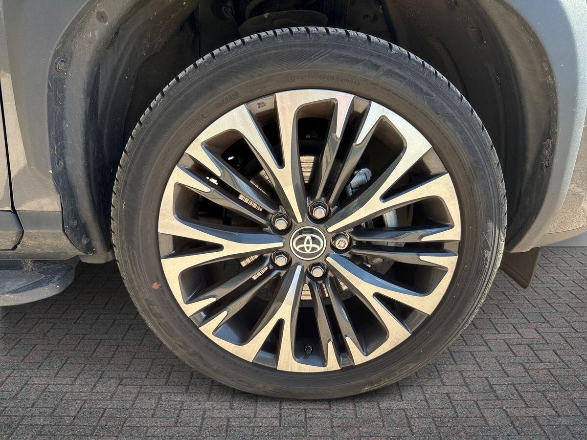 Used Toyota Yaris Cross 2024 for sale - 78170323: Photo 11