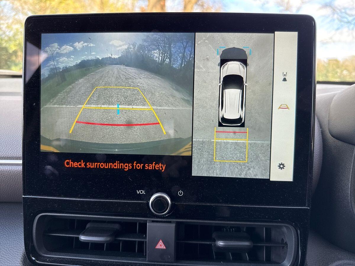 Used Toyota Yaris Cross 2024 for sale - 78170323: Photo 21