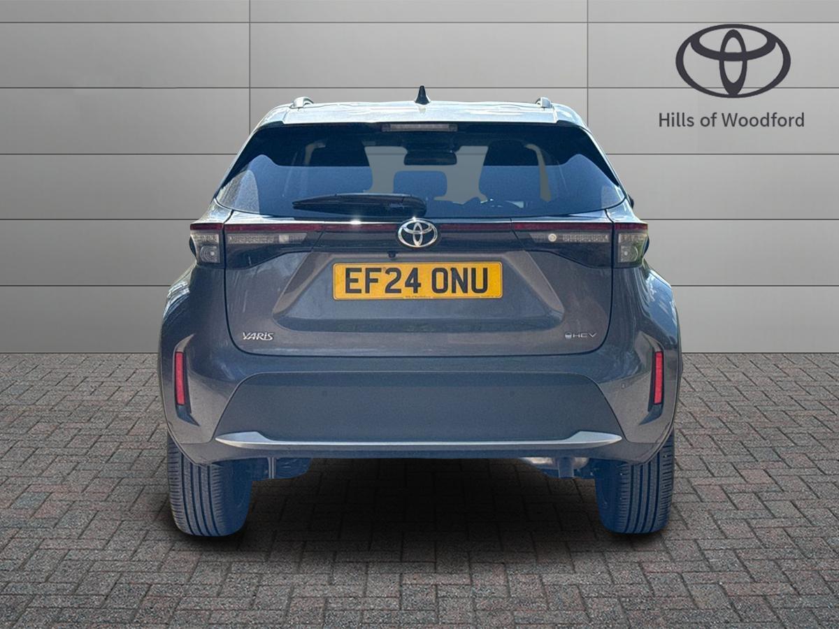 Used Toyota Yaris Cross 2024 for sale - 78170323: Photo 6