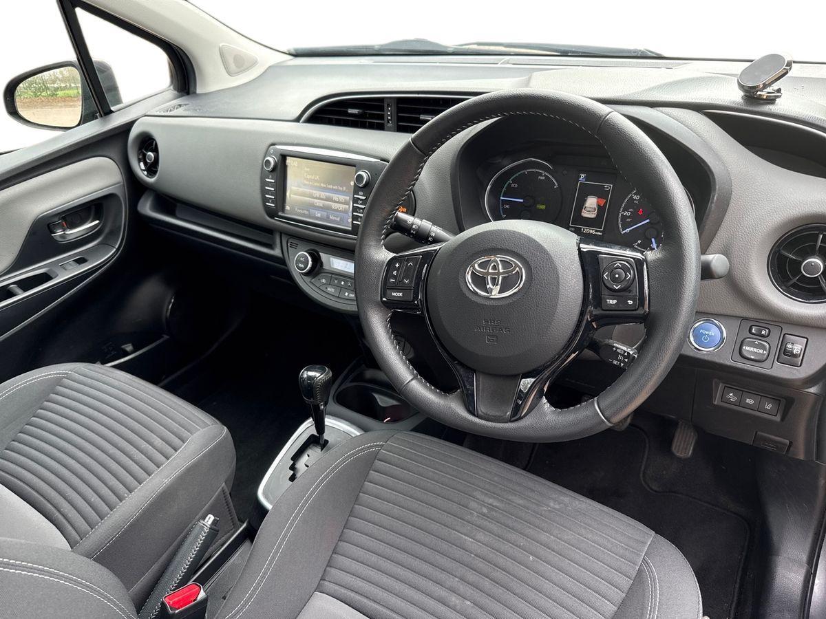 Used Toyota Yaris 2019 for sale - 78171205: Photo 12