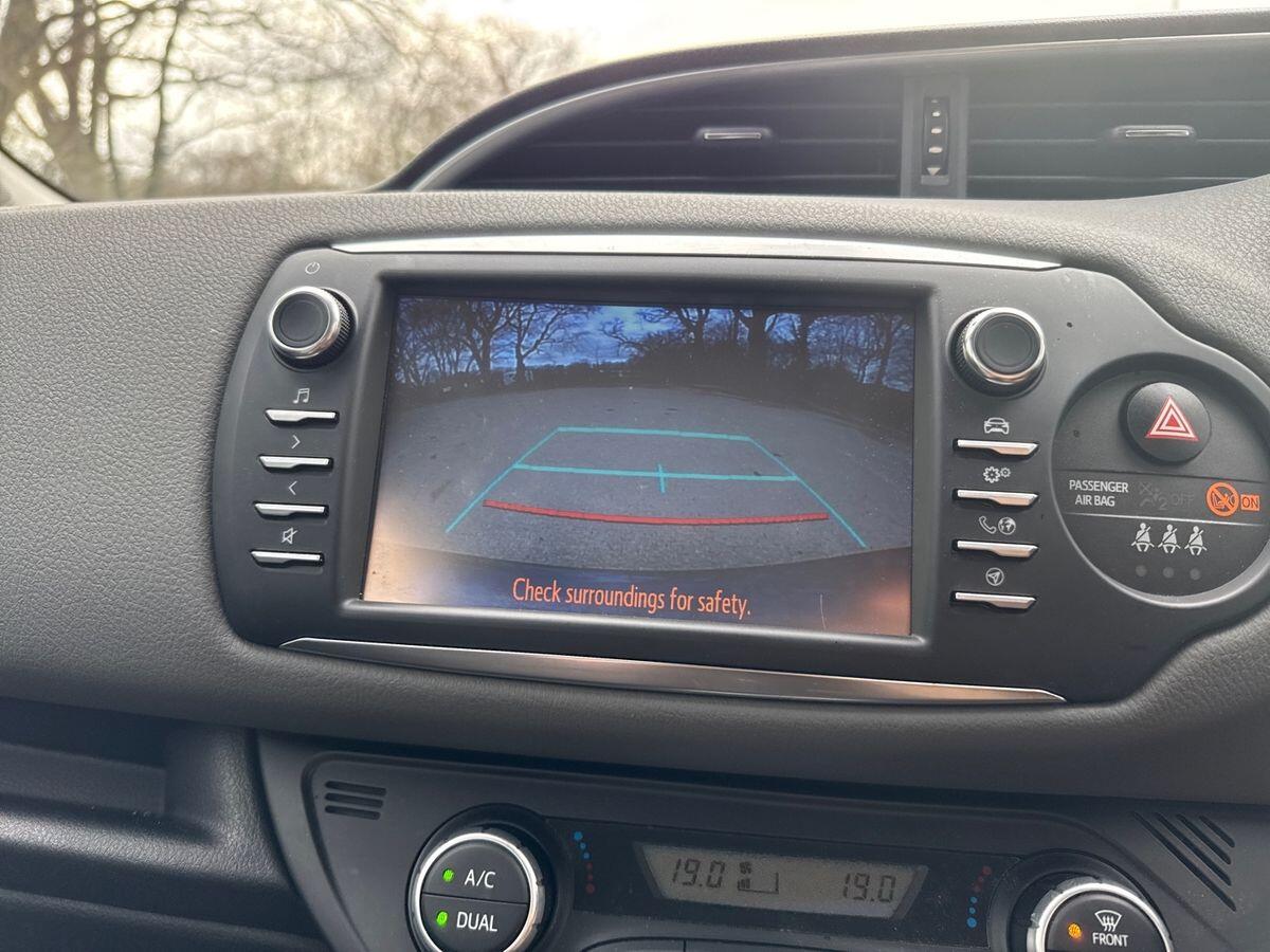 Used Toyota Yaris 2019 for sale - 78171205: Photo 21