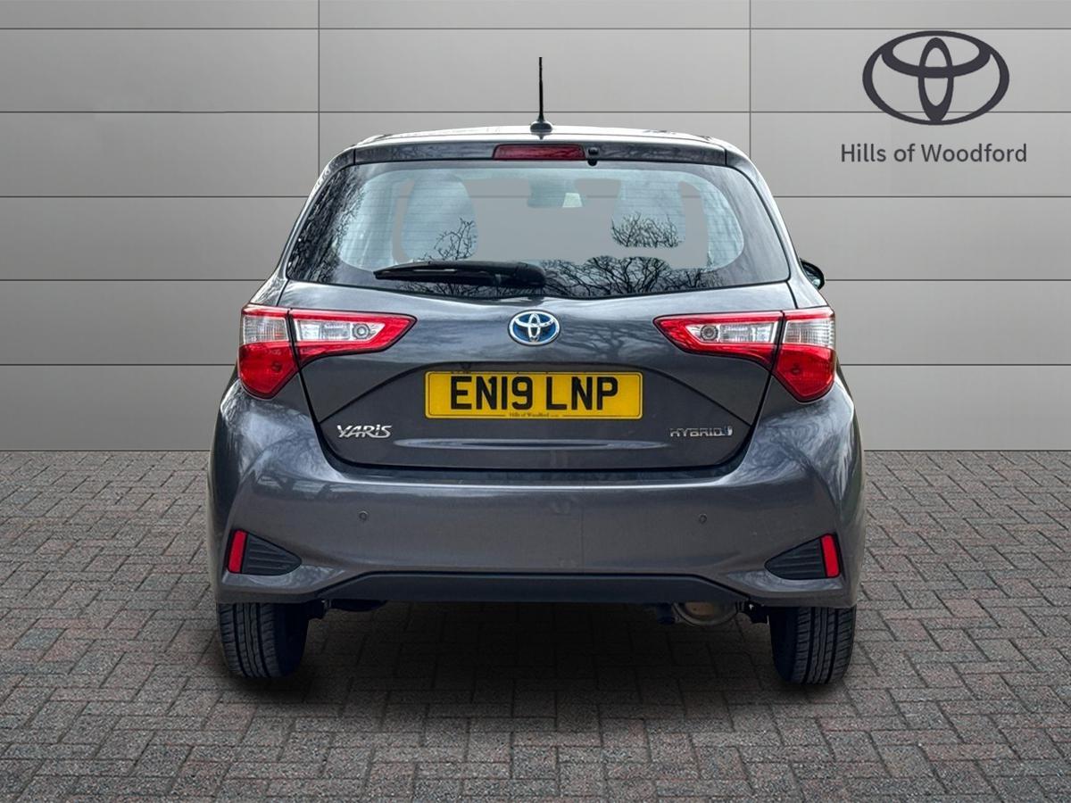 Used Toyota Yaris 2019 for sale - 78171205: Photo 6