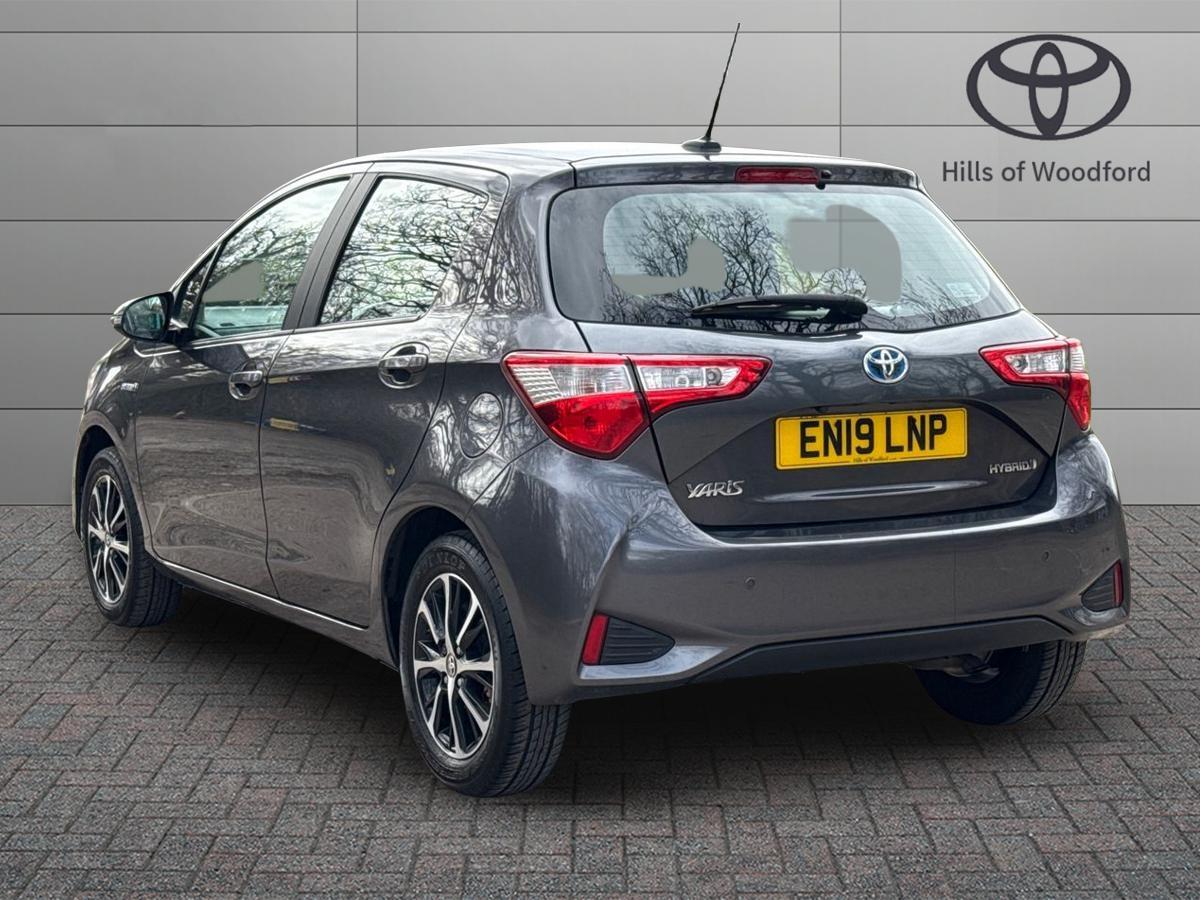 Used Toyota Yaris 2019 for sale - 78171205: Photo 7