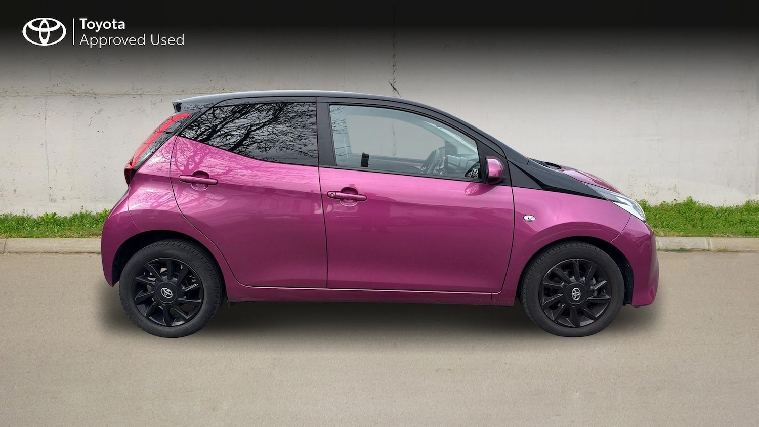 Used Toyota AYGO 2019 for sale - 78170720: Photo 2