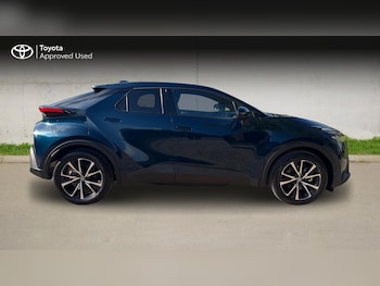 Used Toyota C-HR 2024 for sale - 78375030: Photo
