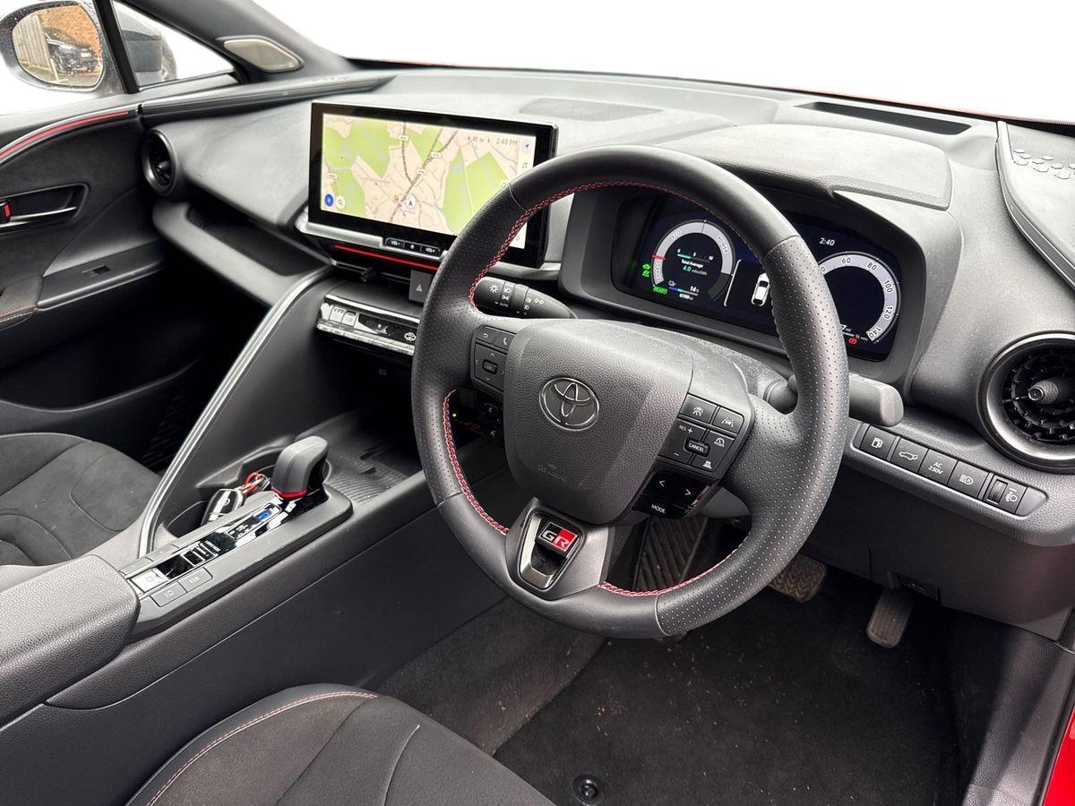 Used Toyota C-HR 2024 for sale - 78170137: Photo 12