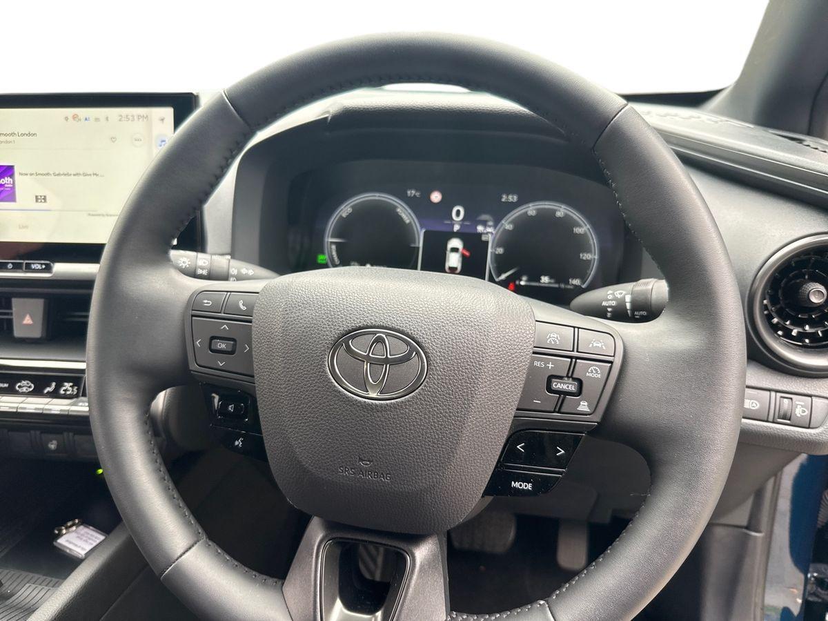 Used Toyota C-HR 2025 for sale - 78170068: Photo 15