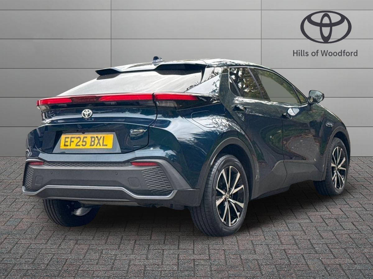 Used Toyota C-HR 2025 for sale - 78170068: Photo 5