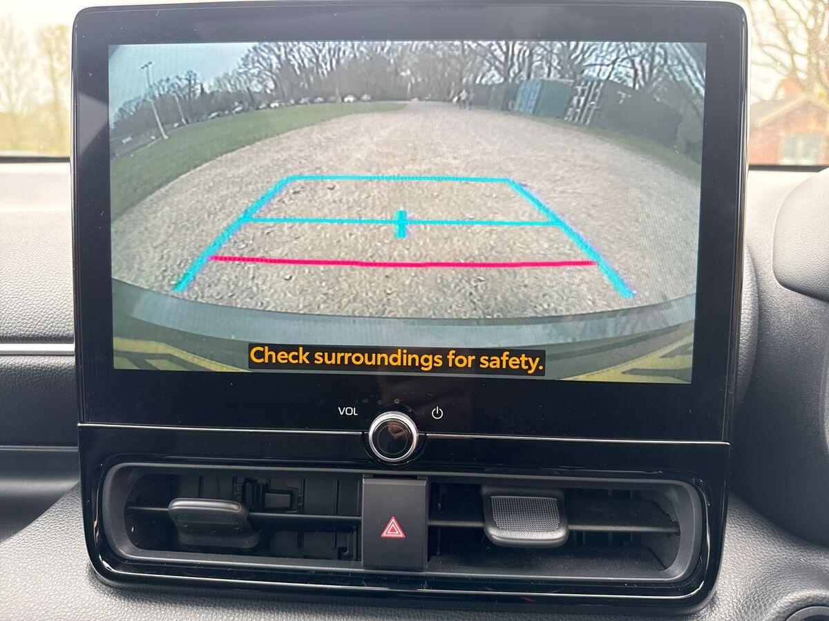 Used Toyota Yaris 2024 for sale - 78171206: Photo 21