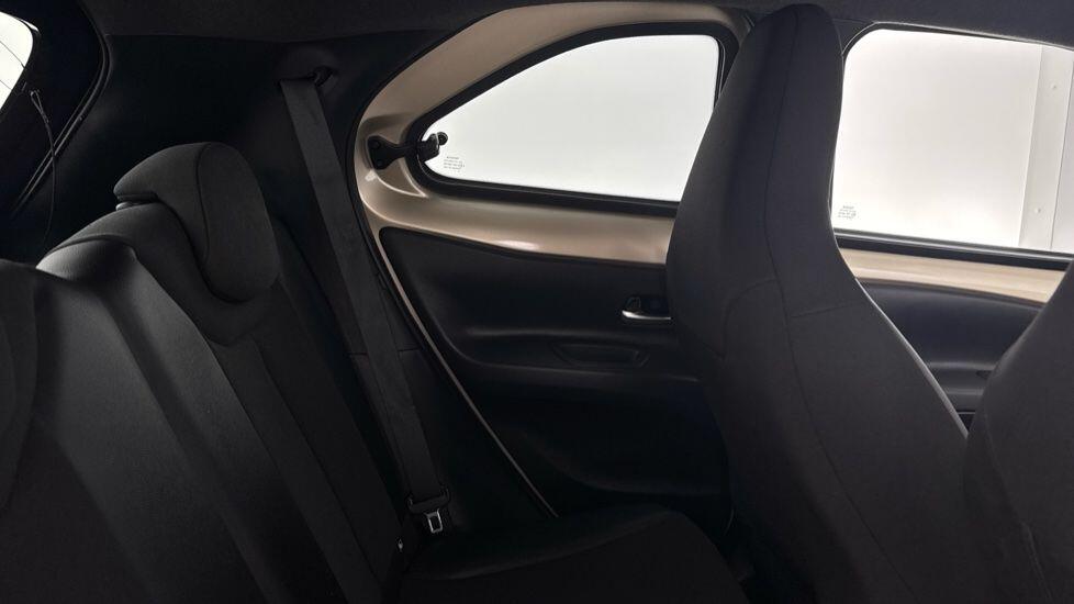 Used Toyota Aygo X 2023 for sale - 78204367: Photo 12