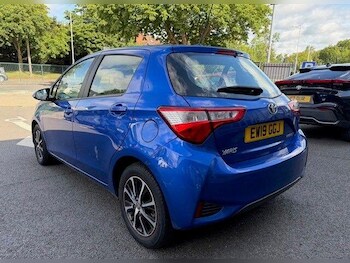 Used Toyota Yaris 2019 for sale - 78855366: Photo