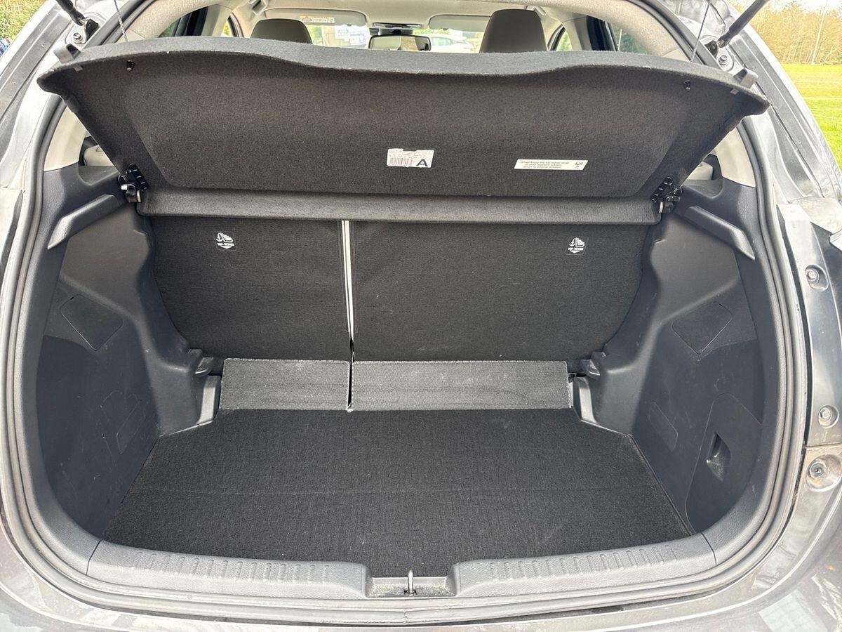 Used Toyota Yaris 2022 for sale - 78170874: Photo 20