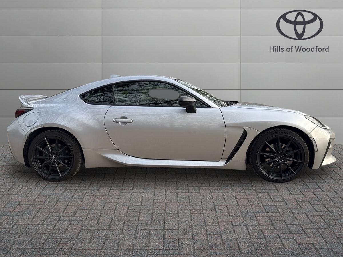 Used Toyota GR86 2023 for sale - 78171290: Photo 2