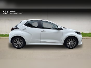 Used Toyota Yaris 2022 for sale - 78636568: Photo